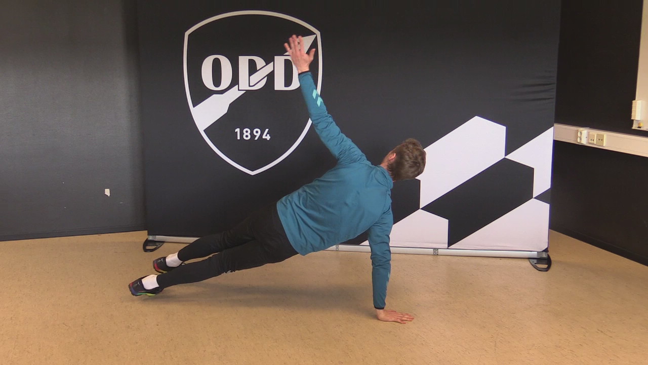 Push ups med rotasjon Level 3.MP4